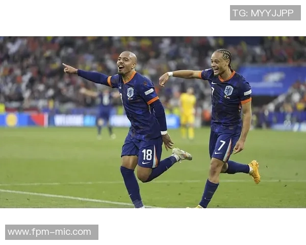 2008欧洲杯精彩回顾：荷兰与法国的巅峰对决与足球传奇